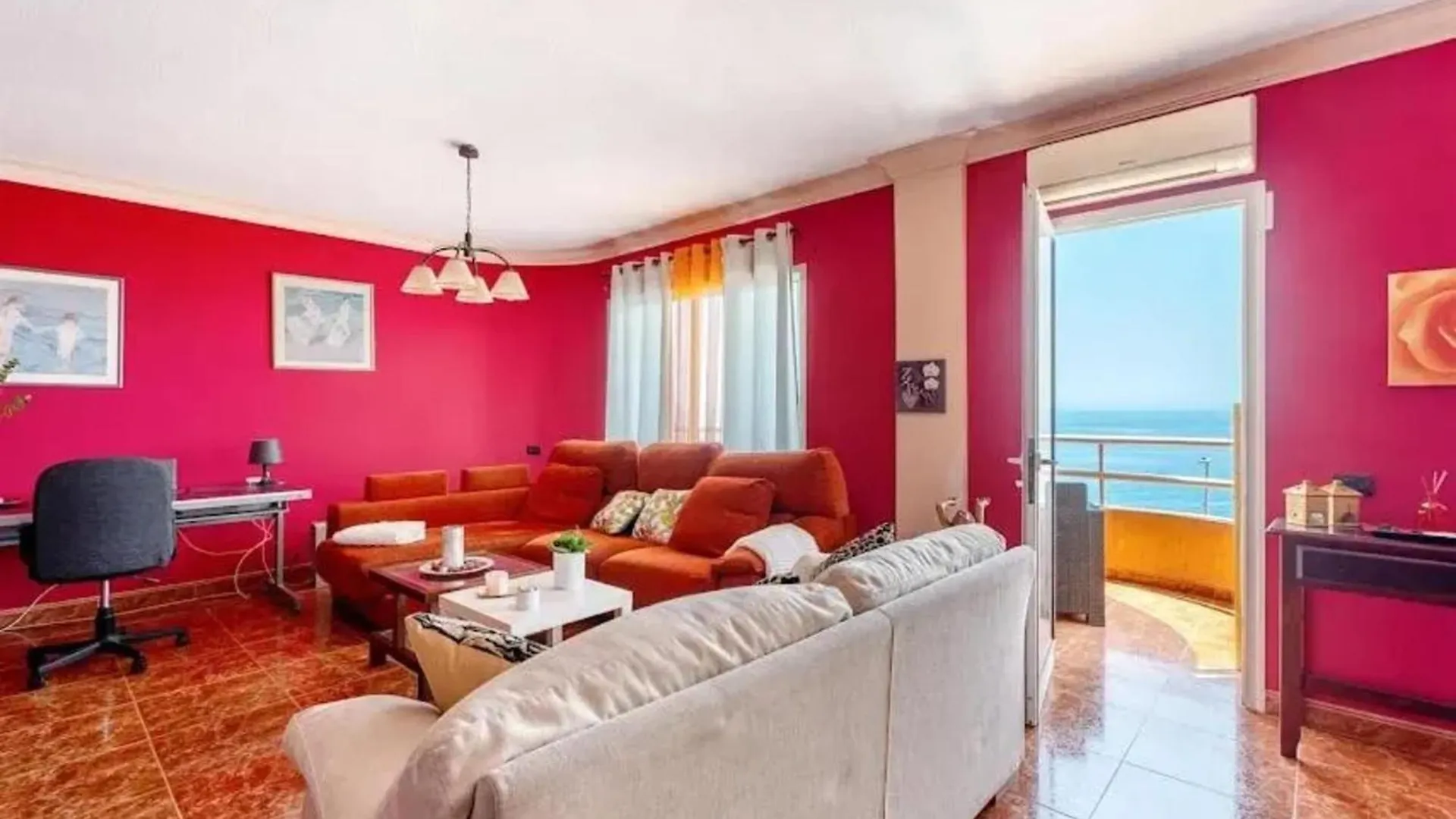 Luxurious Apartment In Radazul + Sea View