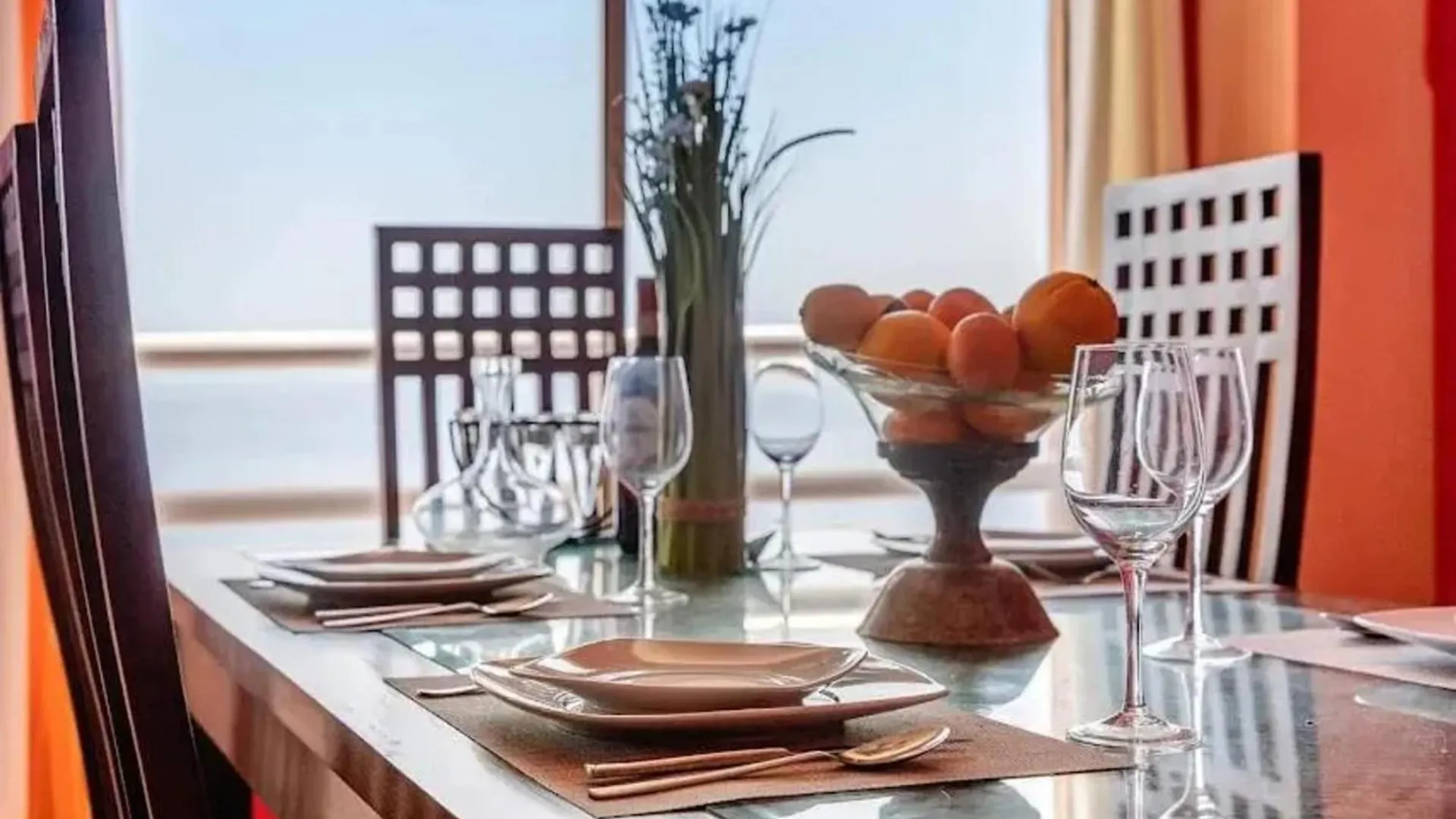 Luxurious Apartment In Radazul + Sea View location