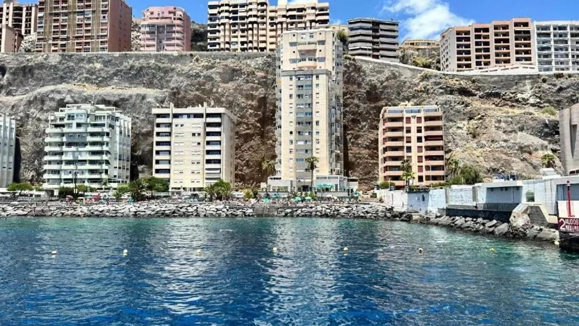 Luxurious Apartment In Radazul + Sea View